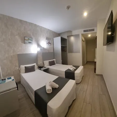 Ξενοδοχείο Clopy Rocamar