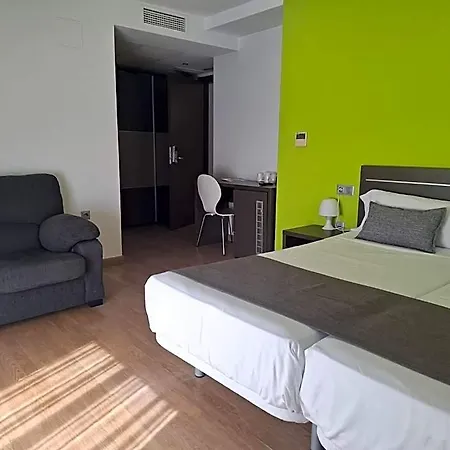 Hotel Roca-mar 3*