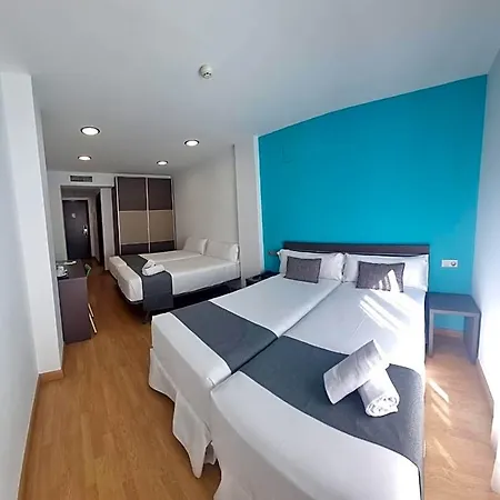 Hotel Roca-mar 3*