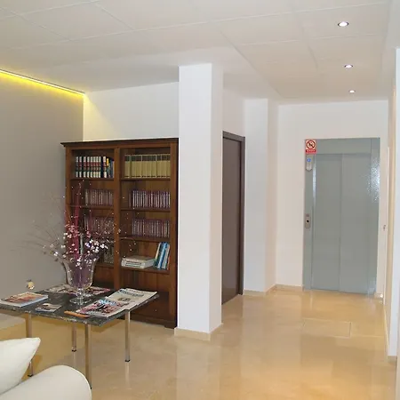 Clopy Rocamar מלון בנידורם